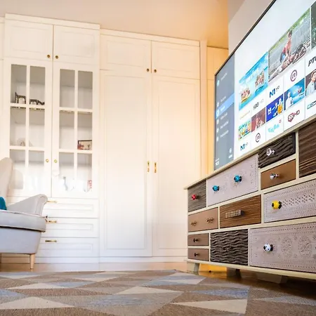 Apartament Sava Centar 1-bedroom In The Heart Of New Belgrad